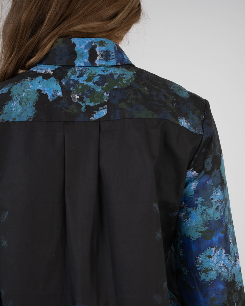 Button Up Blouse in Blurry Floral