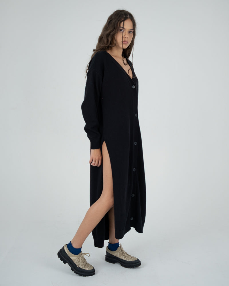 Long Cardigan in Black