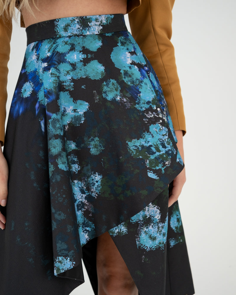 Origami Skirt in Blurry Floral